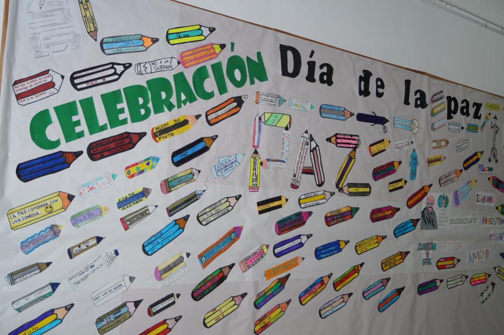 PANEL EN PASILLO (5)